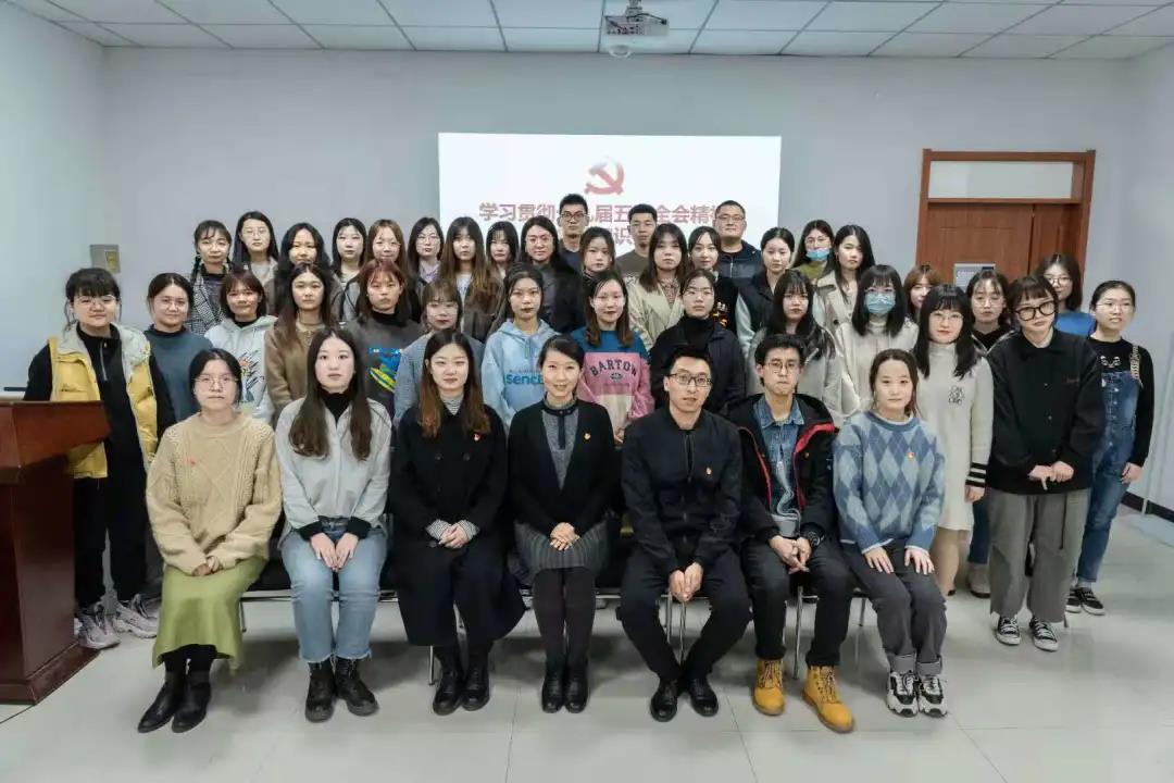 4bdd6372b4194c9896912fdf551361c5.jpg 4bdd6372b4194c9896912fdf551361c5.jpg