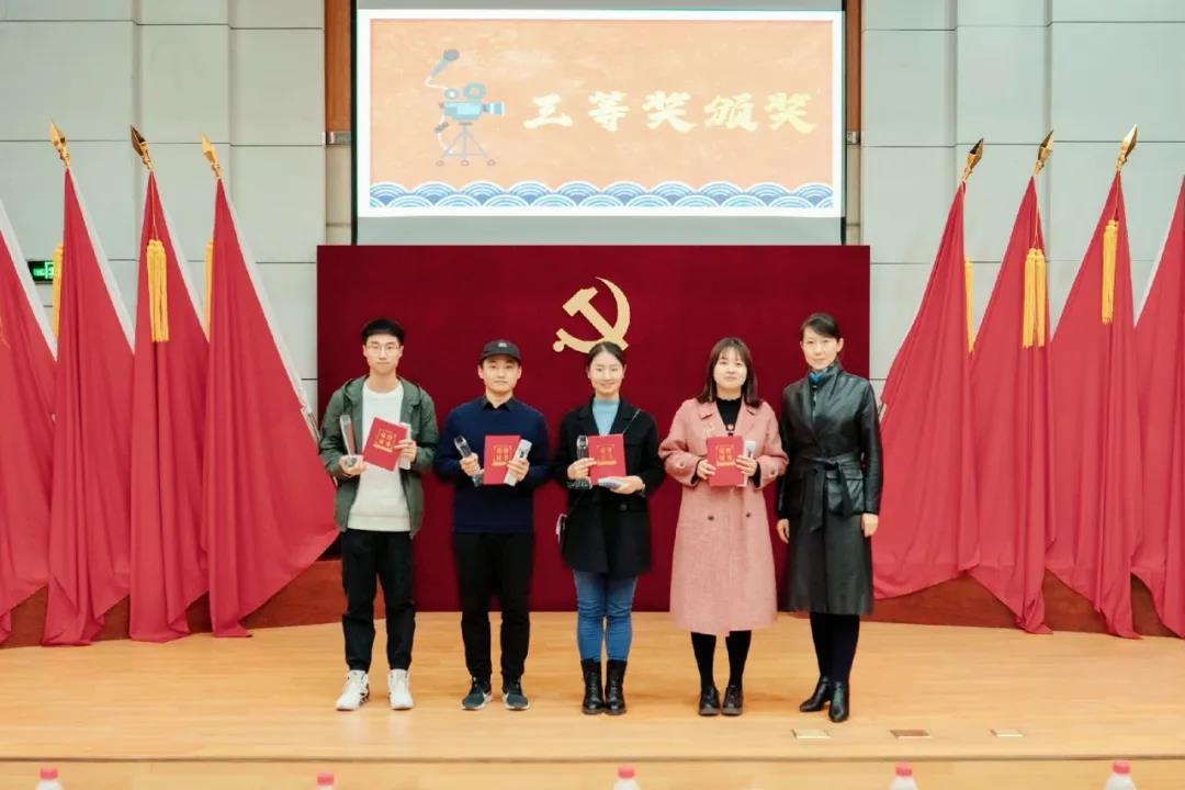 f2c8b75e060e46318c9d1d2cde1769bb.jpg f2c8b75e060e46318c9d1d2cde1769bb.jpg